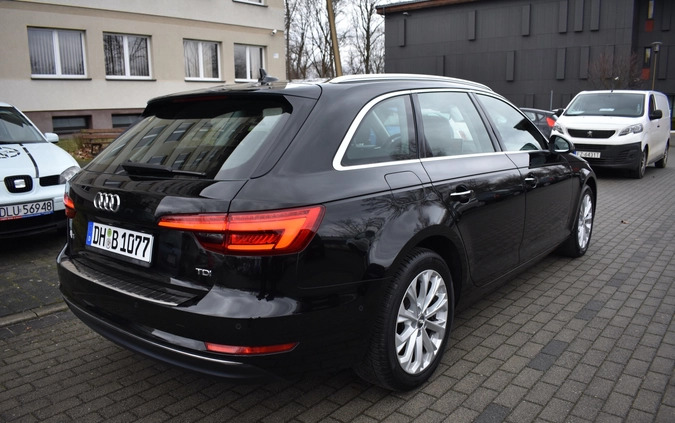Audi A4 cena 63900 przebieg: 226000, rok produkcji 2016 z Janikowo małe 704